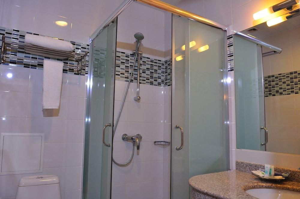 Inn Ozz Astana Ngoại thất bức ảnh