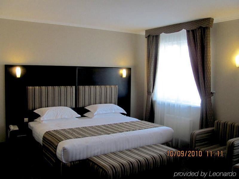 Inn Ozz Astana Phòng bức ảnh