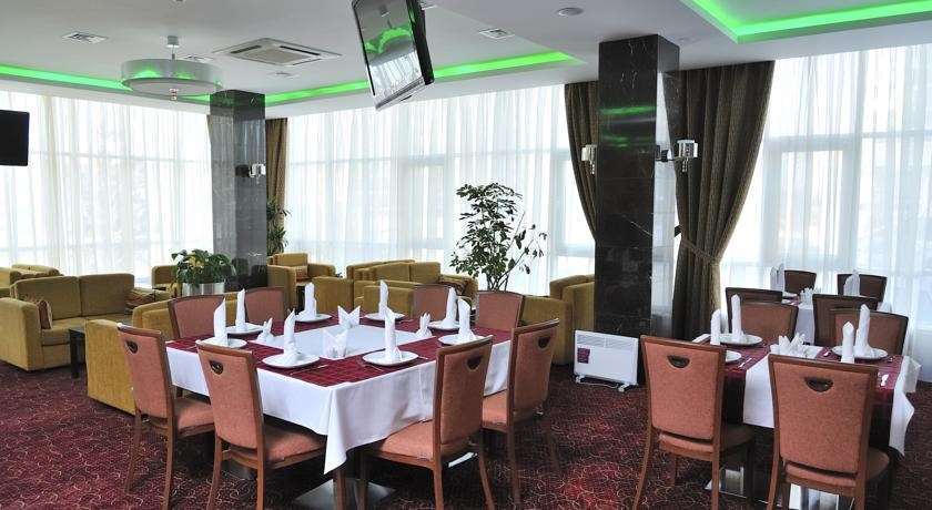 Inn Ozz Astana Nhà hàng bức ảnh