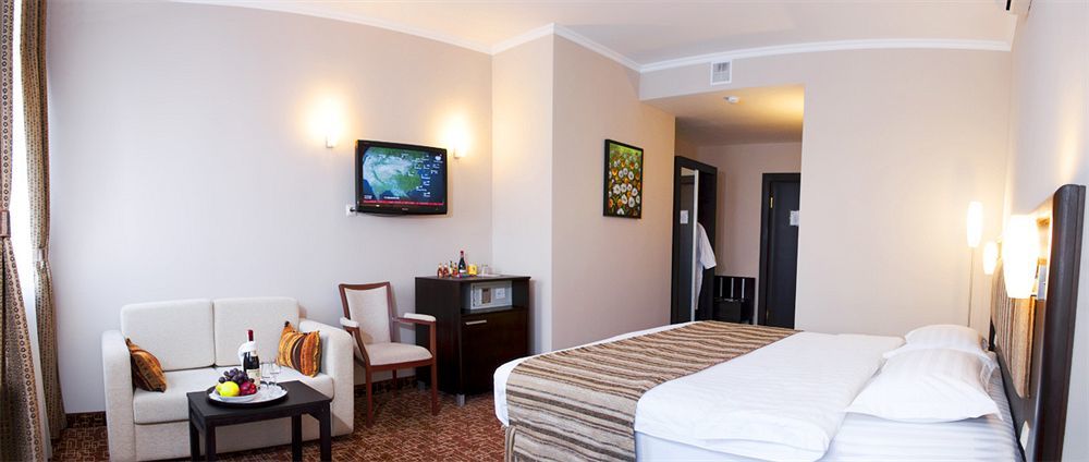 Inn Ozz Astana Ngoại thất bức ảnh